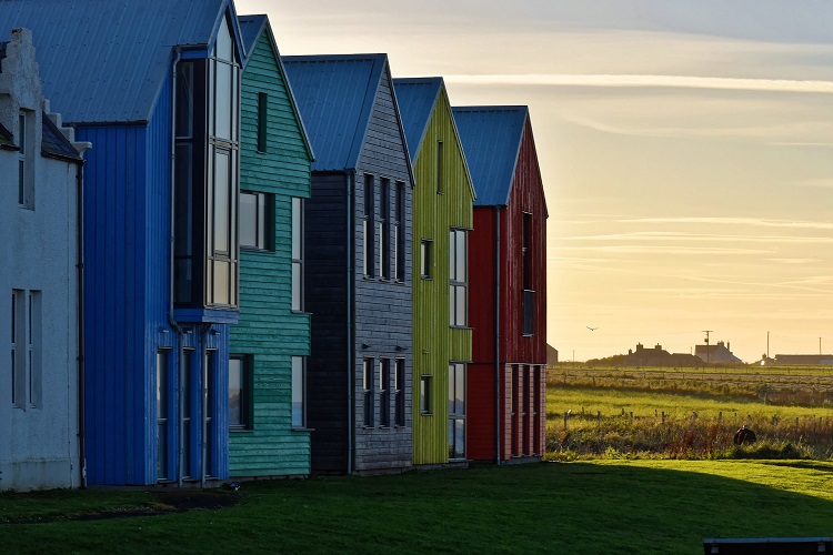 Using bold colours on house