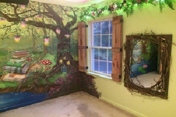 Decoration with enchanted forest theme